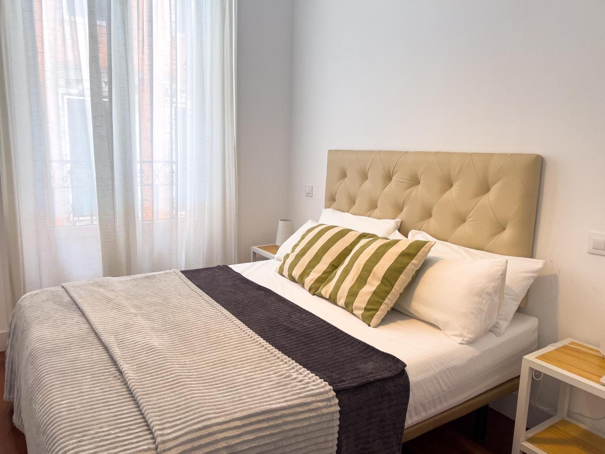 Callao Suites Madrid Exterior photo