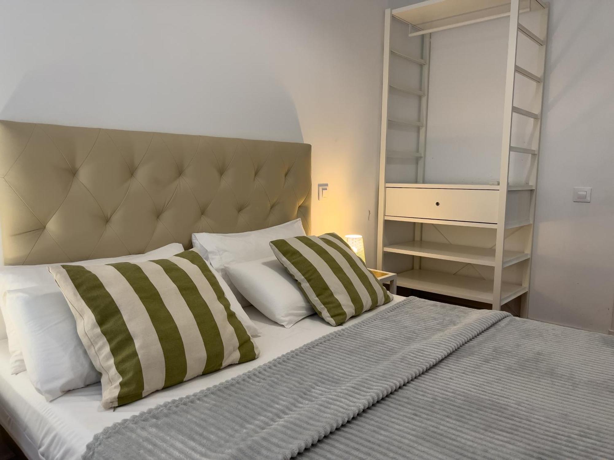 Callao Suites Madrid Exterior photo